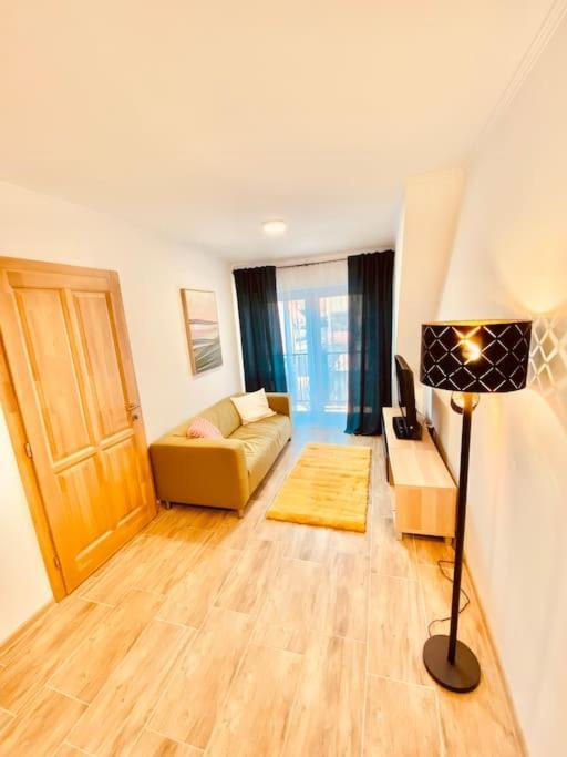 Lemon Premium Apartment Szeged Exterior photo